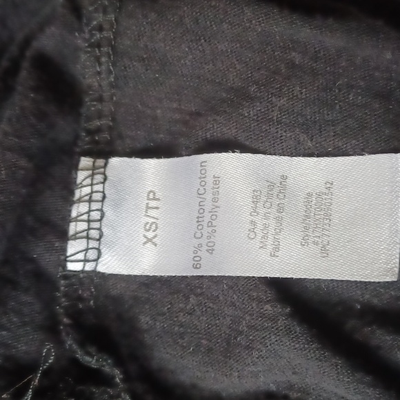 4/$30 Black Hooded Long Sleeve Tee - Size XS - Picture 7 of 7